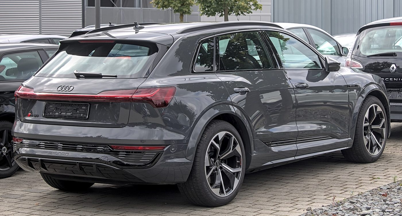 Audi SQ8 e-tron