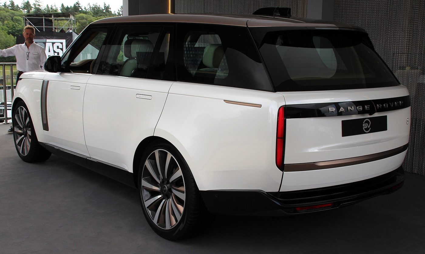 Range Rover SV Autobiography