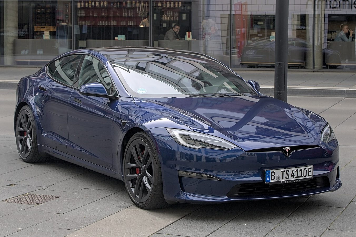 Tesla Model S Plaid