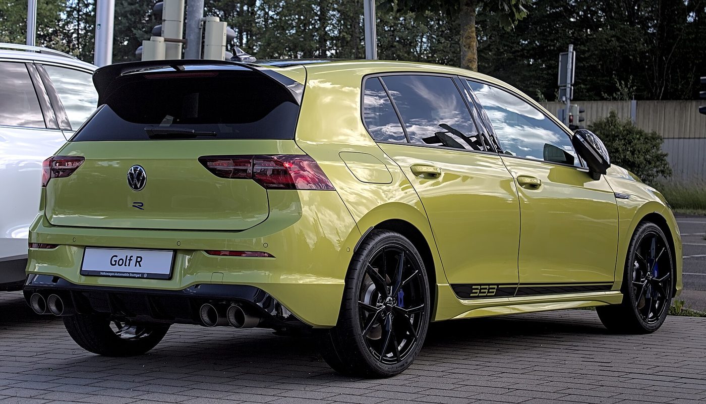 Volkswagen Golf R 333
